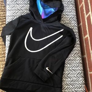 NWOT Nike dri-fit girls hoodie